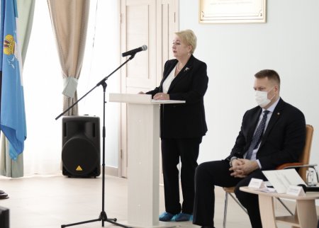 За счет средств ОМС Ульяновской области оказано 6 125 случаев высокотехнологичной медпомощи за 2021 год