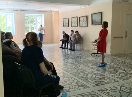 ТФОМС Ульяновской области провел информационную встречу для пожилых граждан