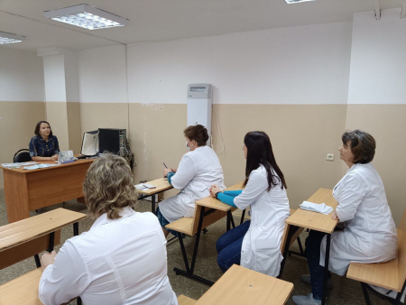Специалисты ТФОМС Ульяновской области провели информационную встречу с сотрудниками Ульяновского фармацевтического колледжа