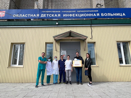 Молодежный совет ТФОМС Ульяновской области передал «Коробку храбрости» Областной детской инфекционной больнице