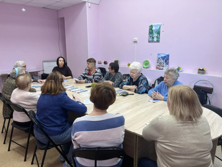 Информационная встреча с посетителями центра активного долголетия в Засвияжском районе