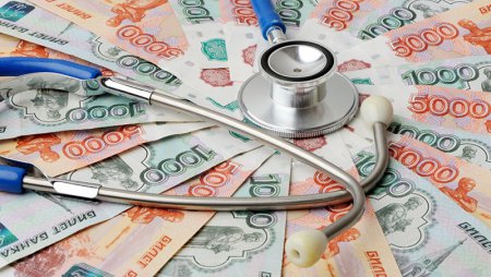 Выплаты за наставничество за счёт ОМС: Минздрав и ФФОМС сообщили, когда расходы признают нецелевыми